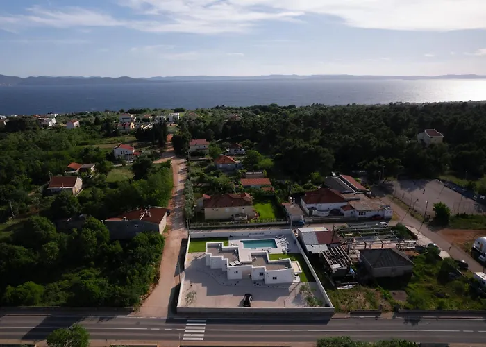 Venti With Swimming Pool And Private Parking * Kožino