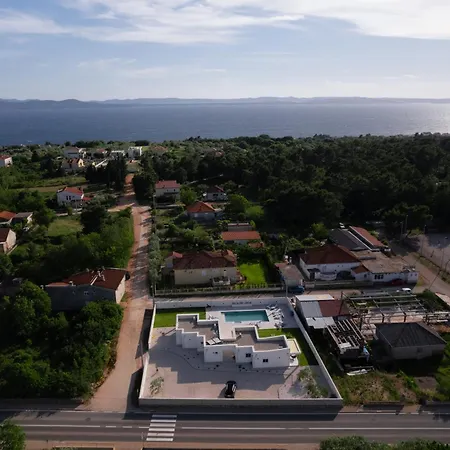 Venti With Swimming Pool And Private Parking * Kozino