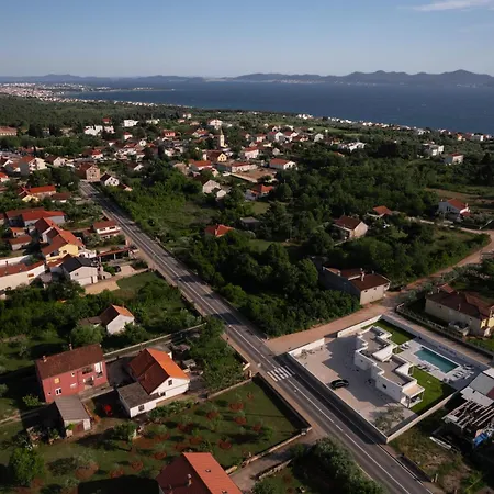 Venti With Swimming Pool And Private Parking Kozino