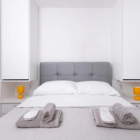 Appartement Venti With Swimming Pool And Private Parking *